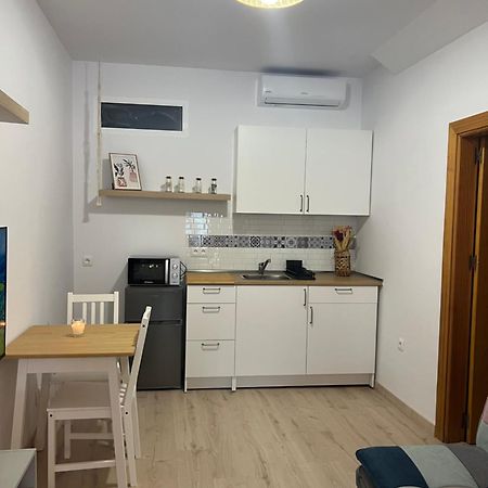 Loft La Casa De Lola Apartment Калета Де Велес Екстериор снимка